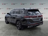 2024 Volkswagen Atlas 2.0 TSI Execline image 3