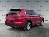 2025 Mitsubishi Outlander ES image 5