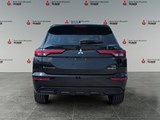 2024 Mitsubishi Outlander Plug-In Hybrid NOIR image 4