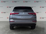 2022 Mitsubishi Outlander ES image 4
