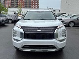 2022 Mitsubishi Outlander LE image 5