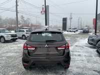2022 Mitsubishi RVR ES AWC