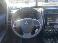 2022 Mitsubishi RVR ES AWC