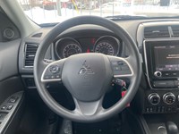2023 Mitsubishi RVR ES FWD