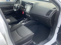 2023 Mitsubishi RVR ES FWD