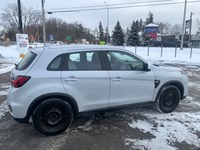 2023 Mitsubishi RVR ES FWD