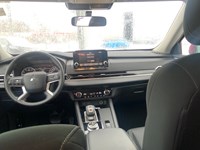 2024 Mitsubishi Outlander ES S-AWC