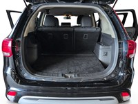 2022 Mitsubishi Outlander Plug-In Hybrid SE S-AWC