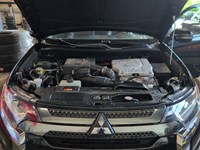 2022 Mitsubishi Outlander Plug-In Hybrid SE S-AWC