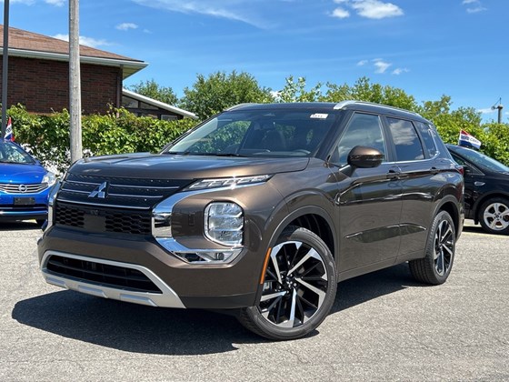 2024 Mitsubishi Outlander SEL