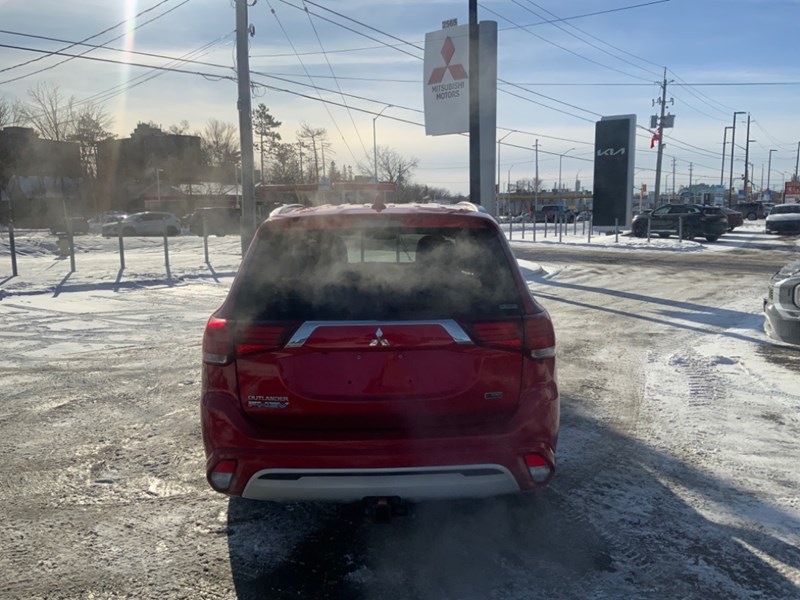 2021 Mitsubishi Outlander Plug-In Hybrid SEL S-AWC