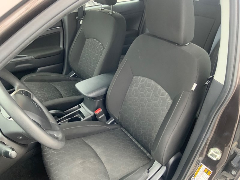 2022 Mitsubishi RVR ES AWC