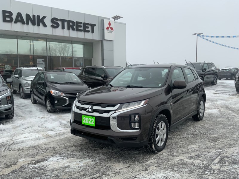 2022 Mitsubishi RVR ES AWC