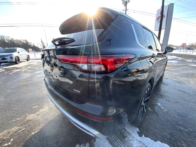 2023 Mitsubishi Outlander GT S-AWC