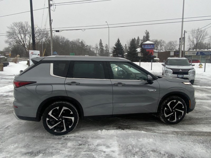 2023 Mitsubishi Outlander Plug-In Hybrid SEL S-AWC