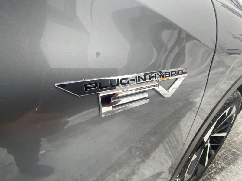 2023 Mitsubishi Outlander Plug-In Hybrid SEL S-AWC