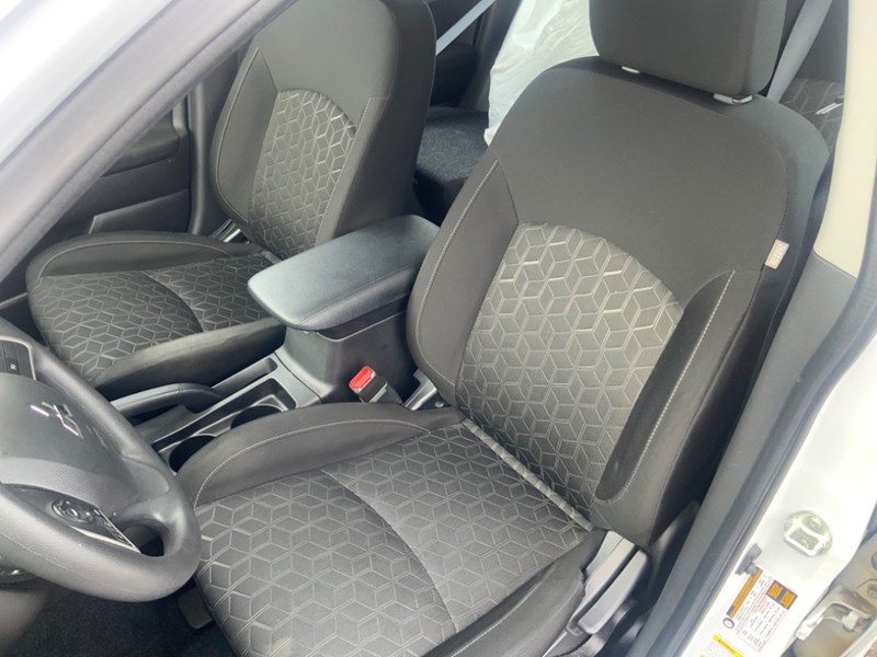 2023 Mitsubishi RVR ES FWD