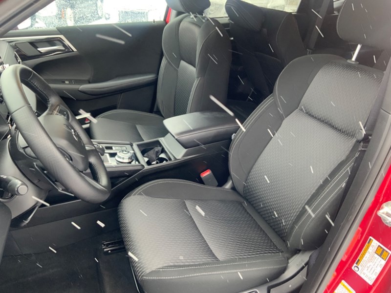 2024 Mitsubishi Outlander ES S-AWC