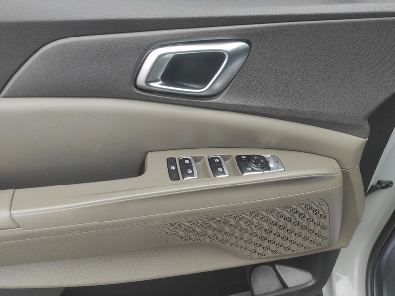 2025 Kia Carnival EX FWD