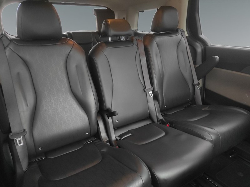 2025 Kia Carnival EX FWD
