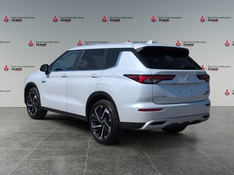 2024 Mitsubishi Outlander Plug-In Hybrid SEL S-AWC