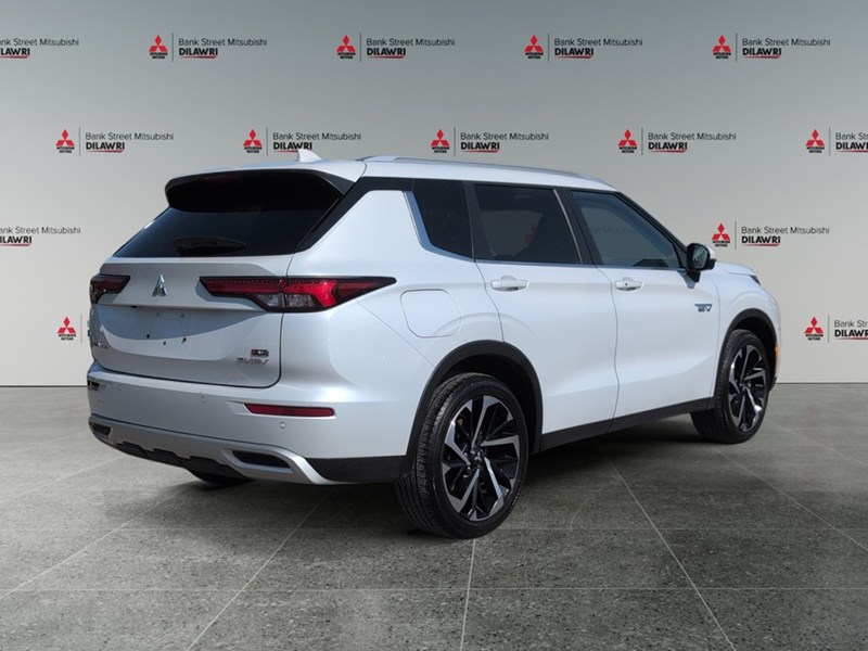 2024 Mitsubishi Outlander Plug-In Hybrid SEL S-AWC