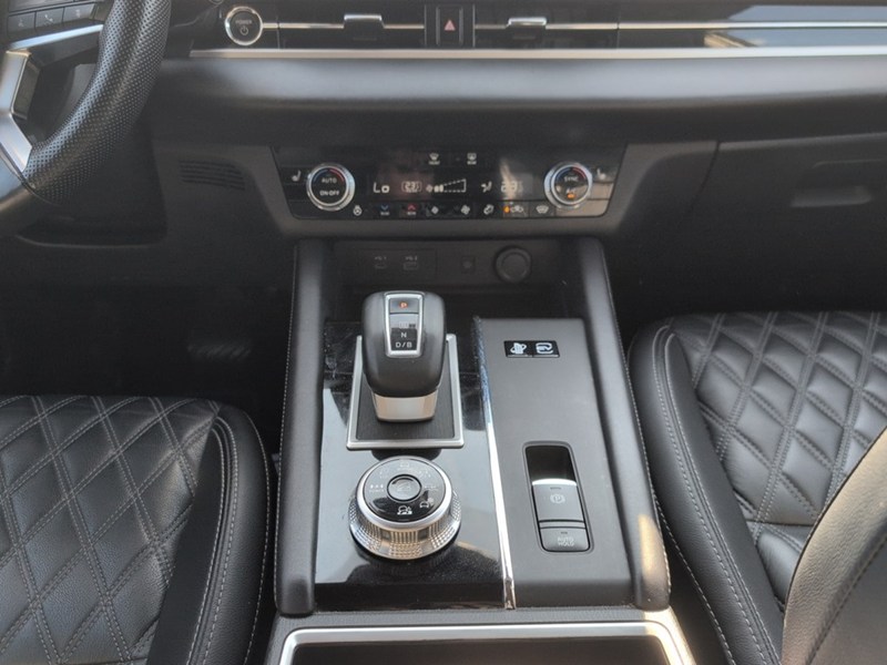 2024 Mitsubishi Outlander Plug-In Hybrid SEL S-AWC