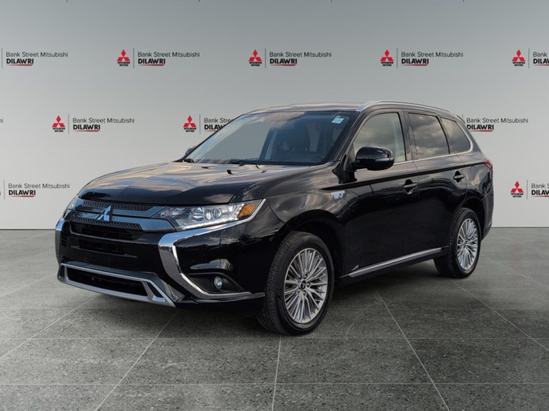 2022 Mitsubishi Outlander Plug-In Hybrid SE S-AWC