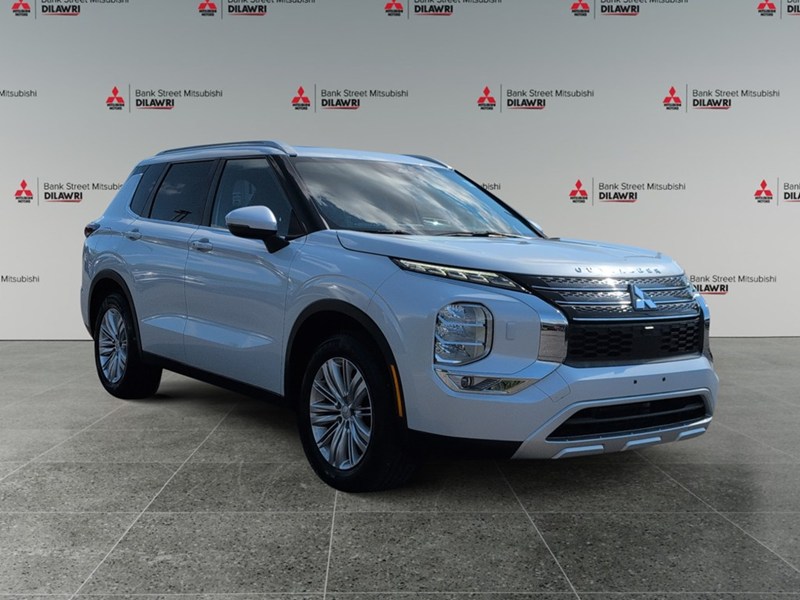 2022 Mitsubishi Outlander SE S-AWC