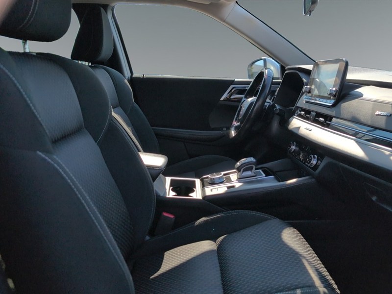 2022 Mitsubishi Outlander SE S-AWC