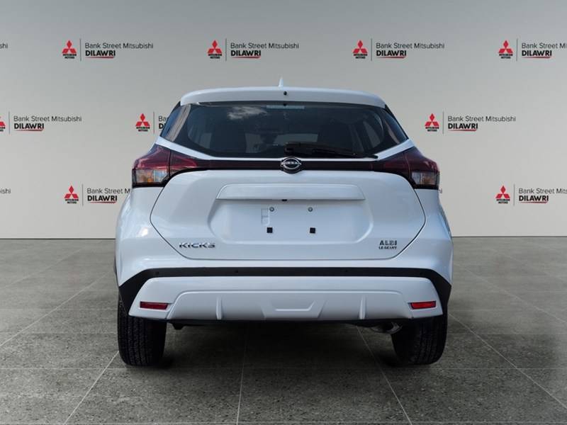 FRESH POWDER 2024 Nissan Kicks S FWD