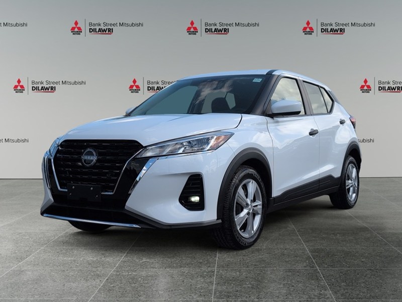 FRESH POWDER 2024 Nissan Kicks S FWD