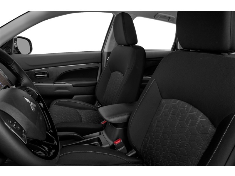 2024 Mitsubishi RVR SE AWC interior