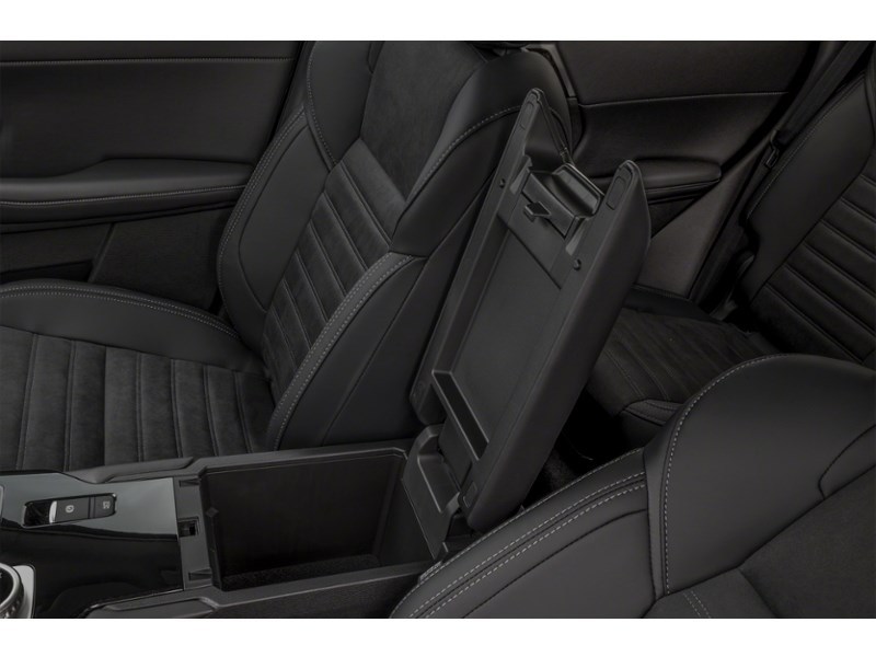 2026 Mitsubishi Outlander SE S-AWC Interior Shot 7